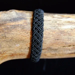 Bracelet en micro-macramé noir, motif double entrelacs