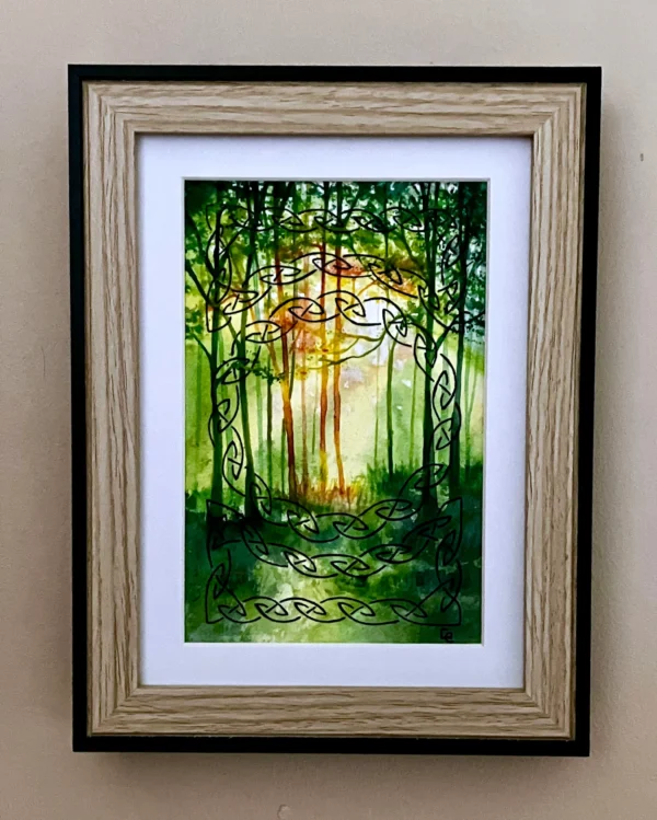 Aquarelle encadrée forêt verte printemps rétro-éclairée avec frises celtiques au stylo noir